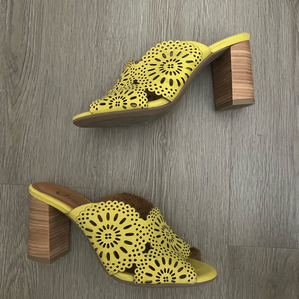 Brazilian heeled yellow sandals